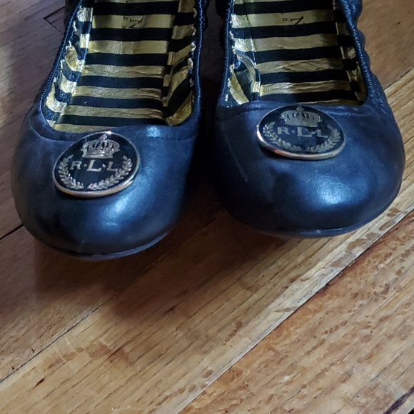 Ralph Lauren flats - Picture 2 of 4